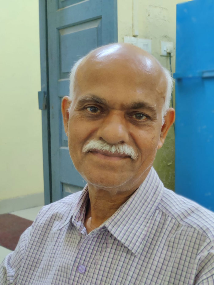 Senior research fellow