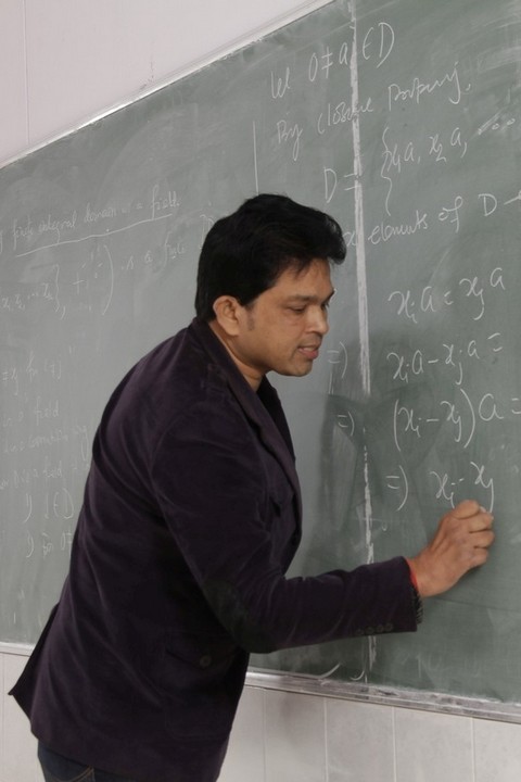 Prof. (Dr) Prasanta Kumar Ray